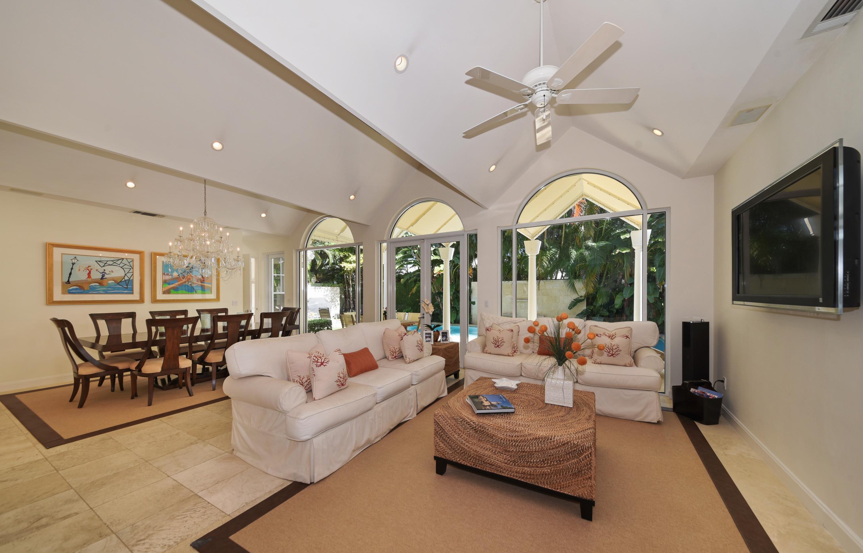 EAST SHORE - Residential