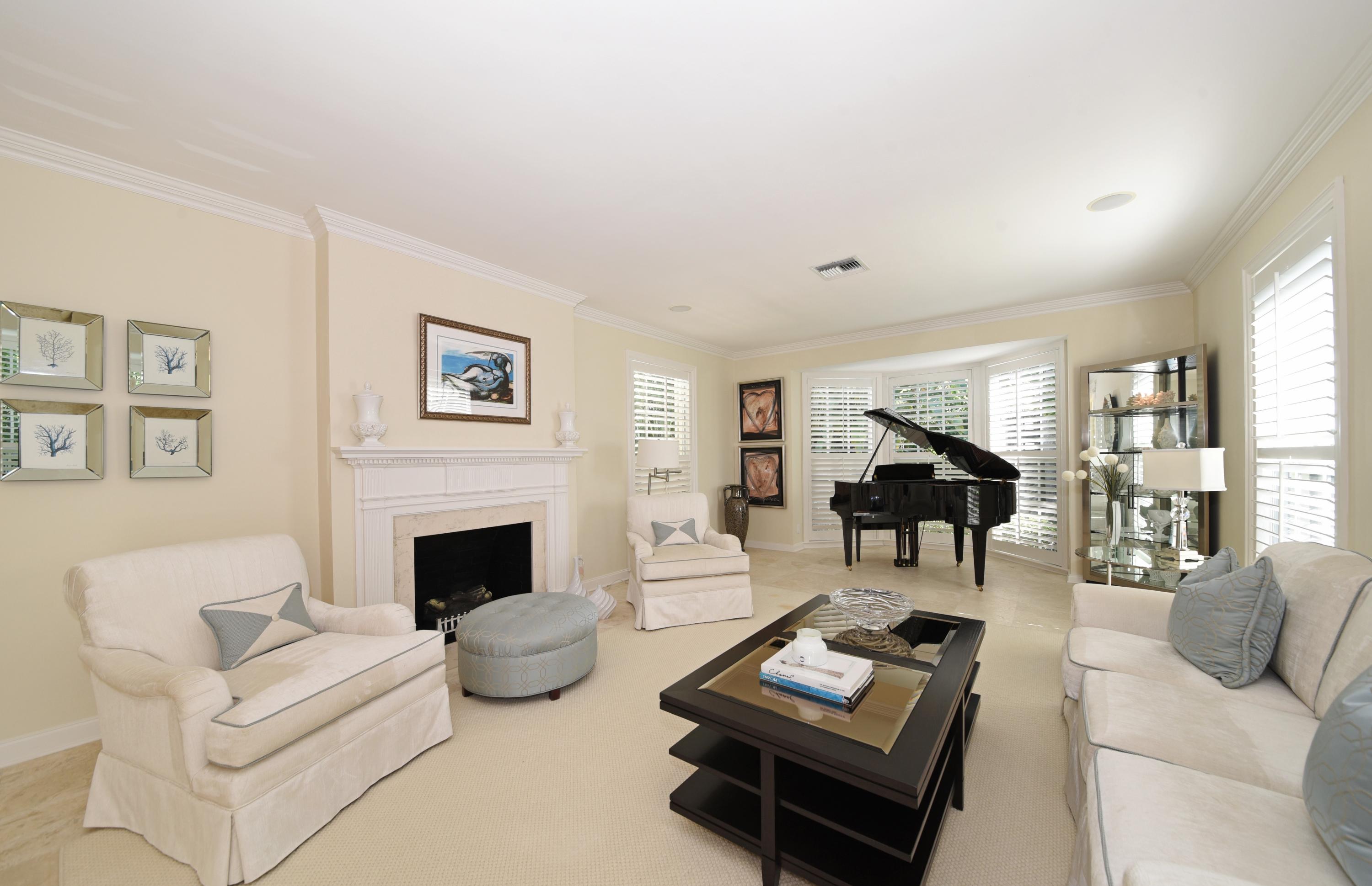 EAST SHORE - Residential