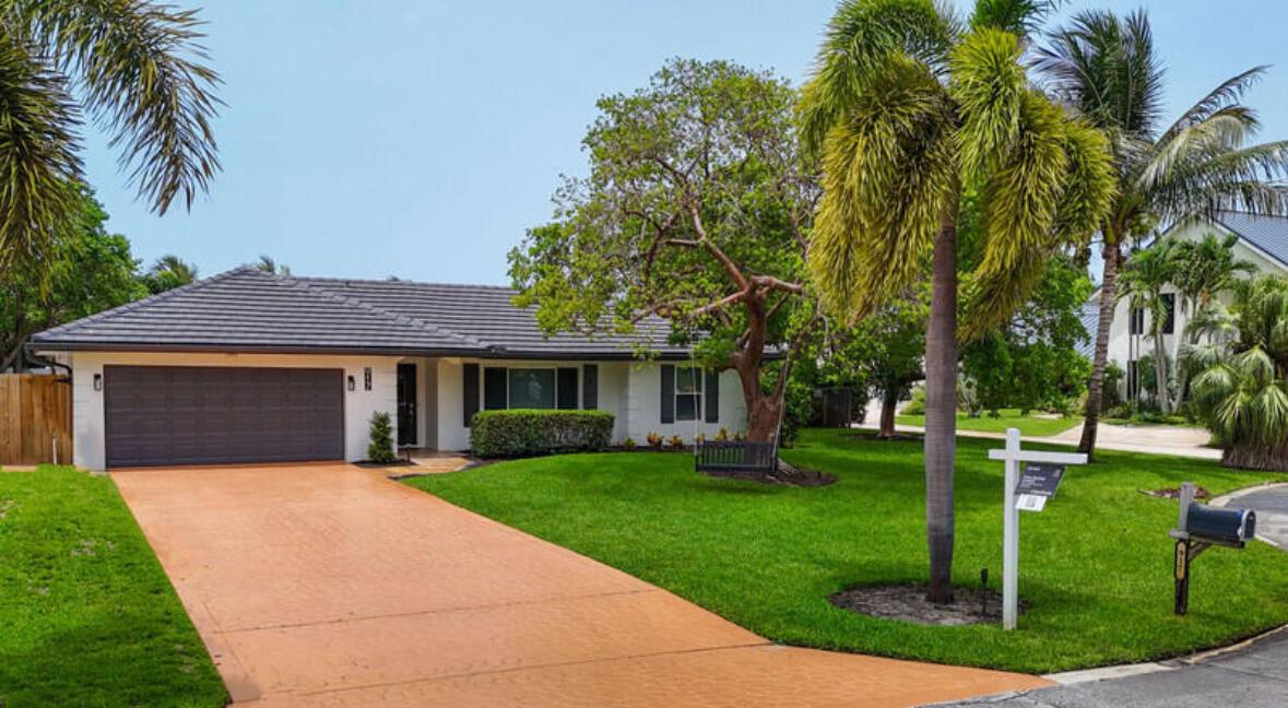 917 SW 38th Court