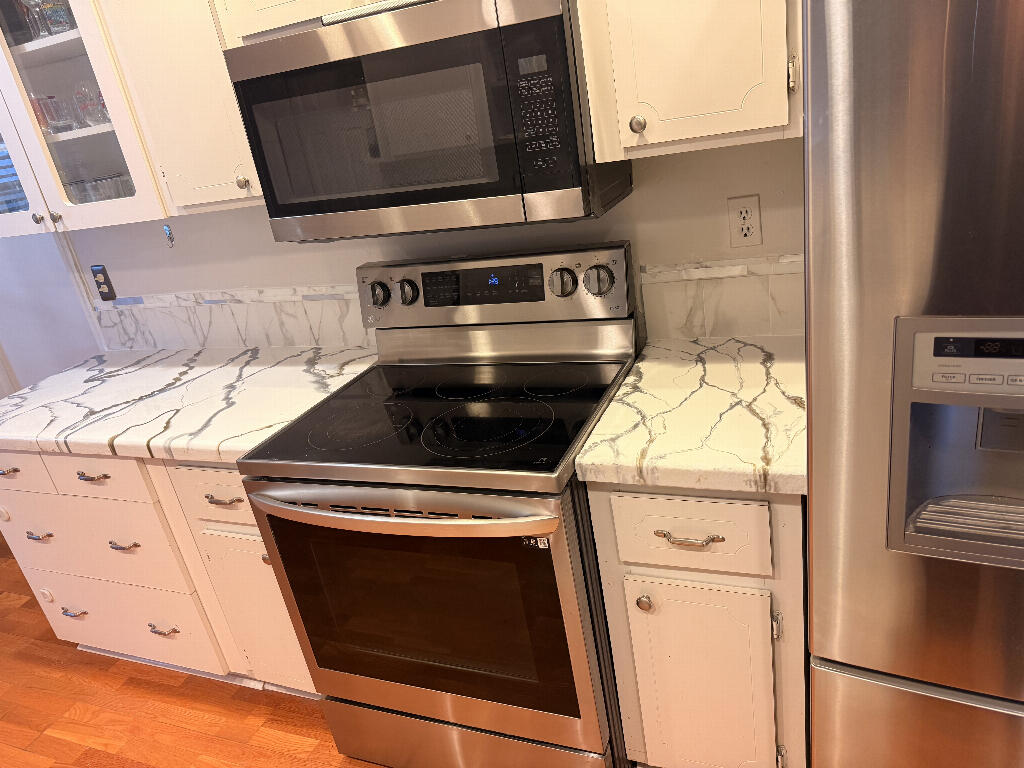 MAINLANDS OF TAMARAC LAKES - Residential