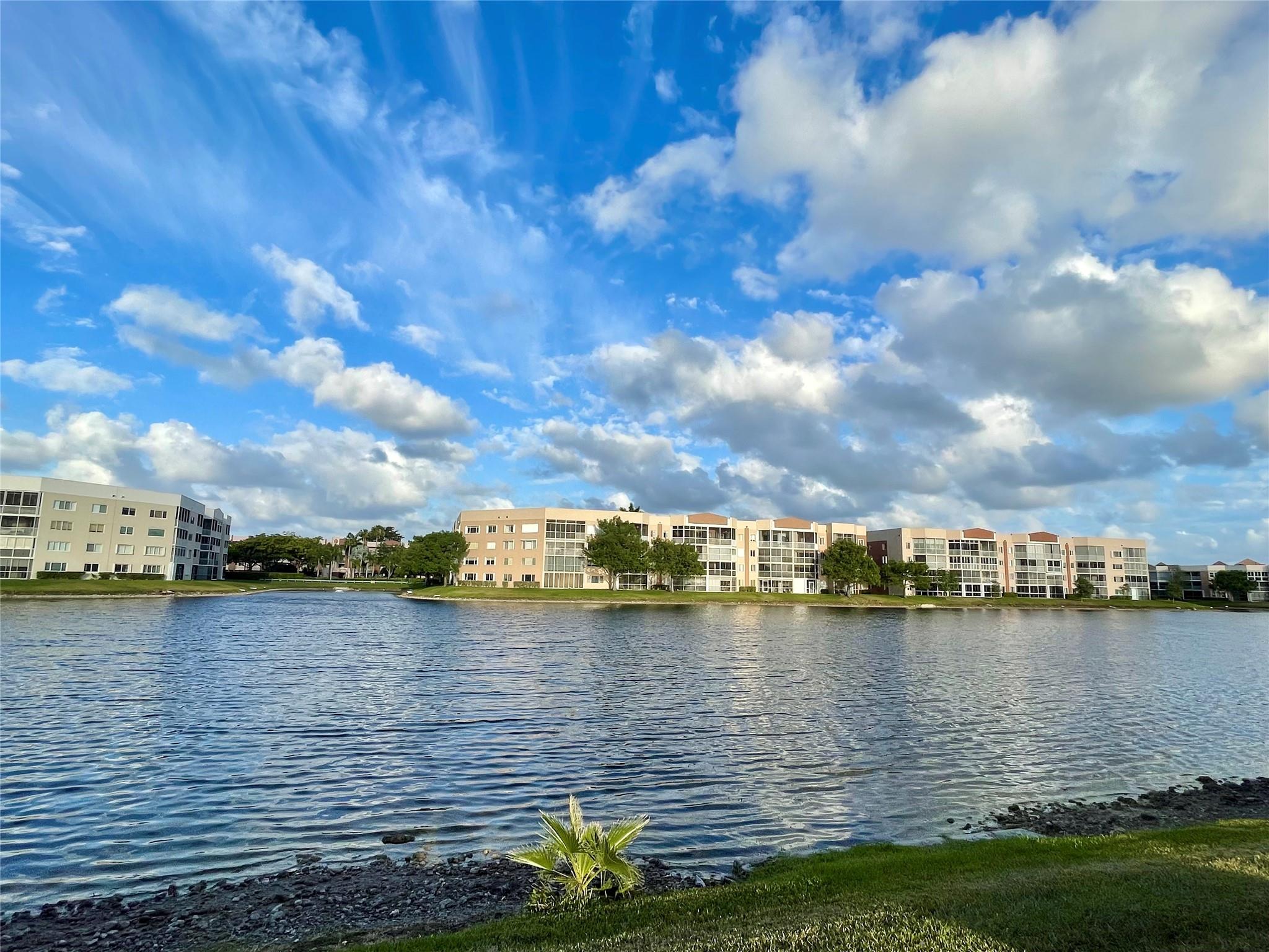 7660 Trent Dr 213