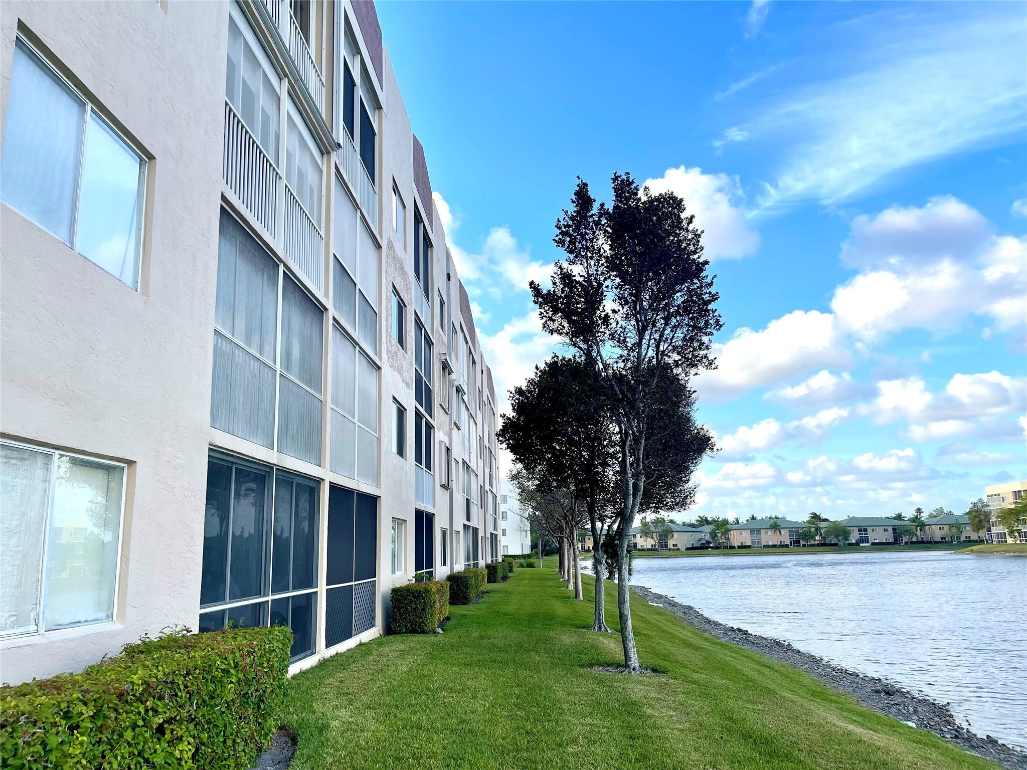 7660 Trent Dr 213