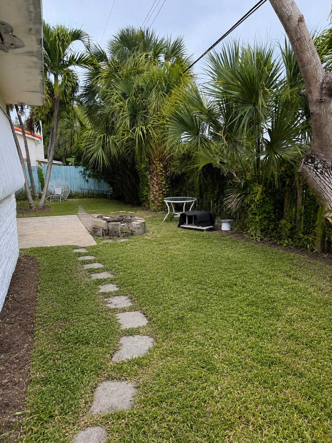 38 SE 8th Avenue