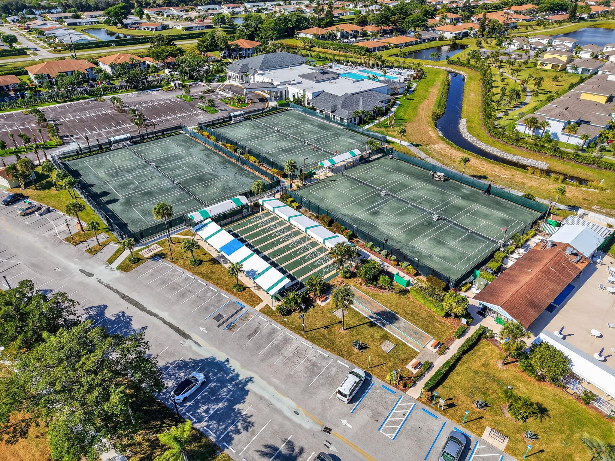 PALM GREENS AT VILLA DEL RAY CONDO II - Residential