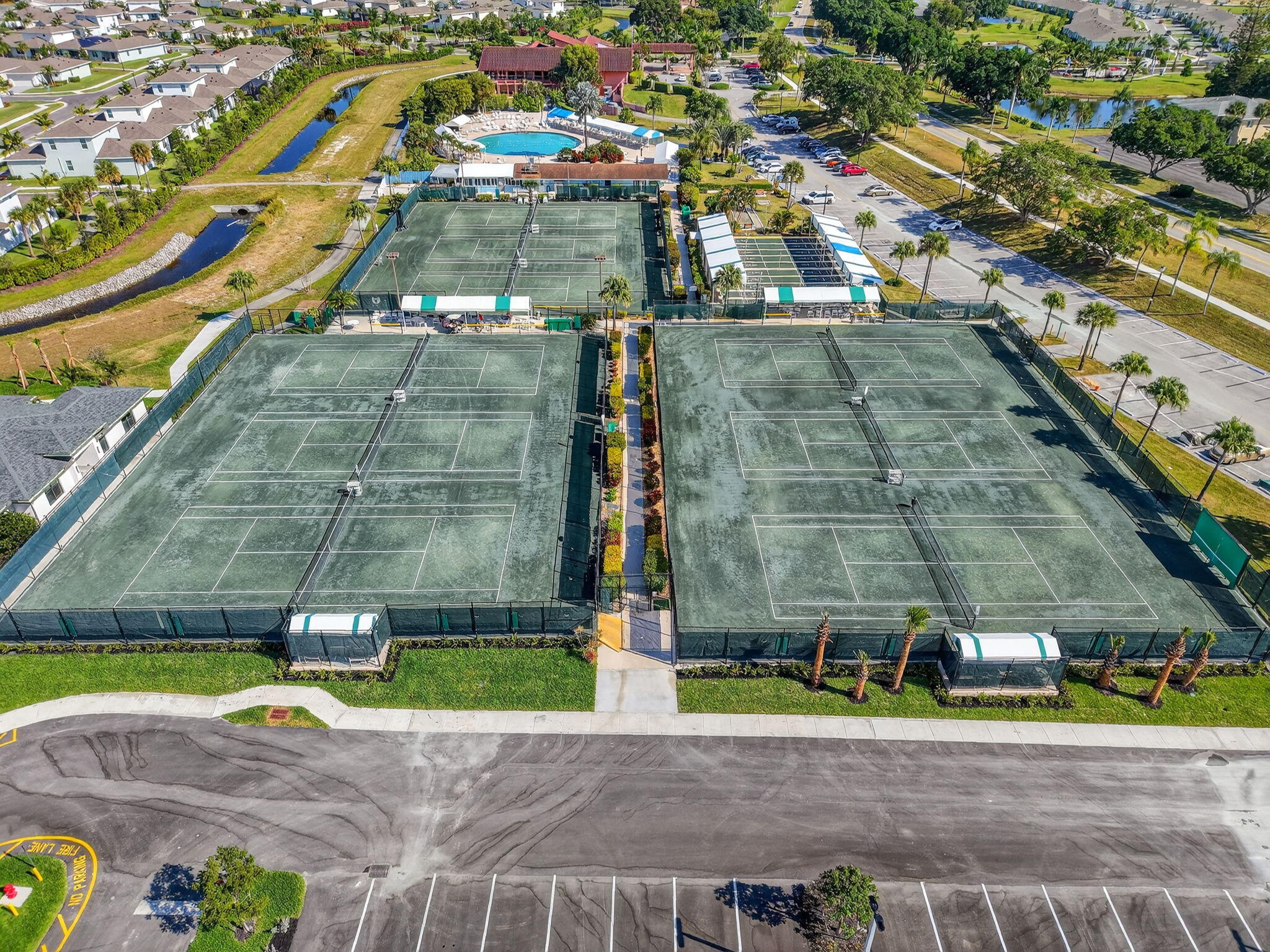 PALM GREENS AT VILLA DEL RAY CONDO II - Residential