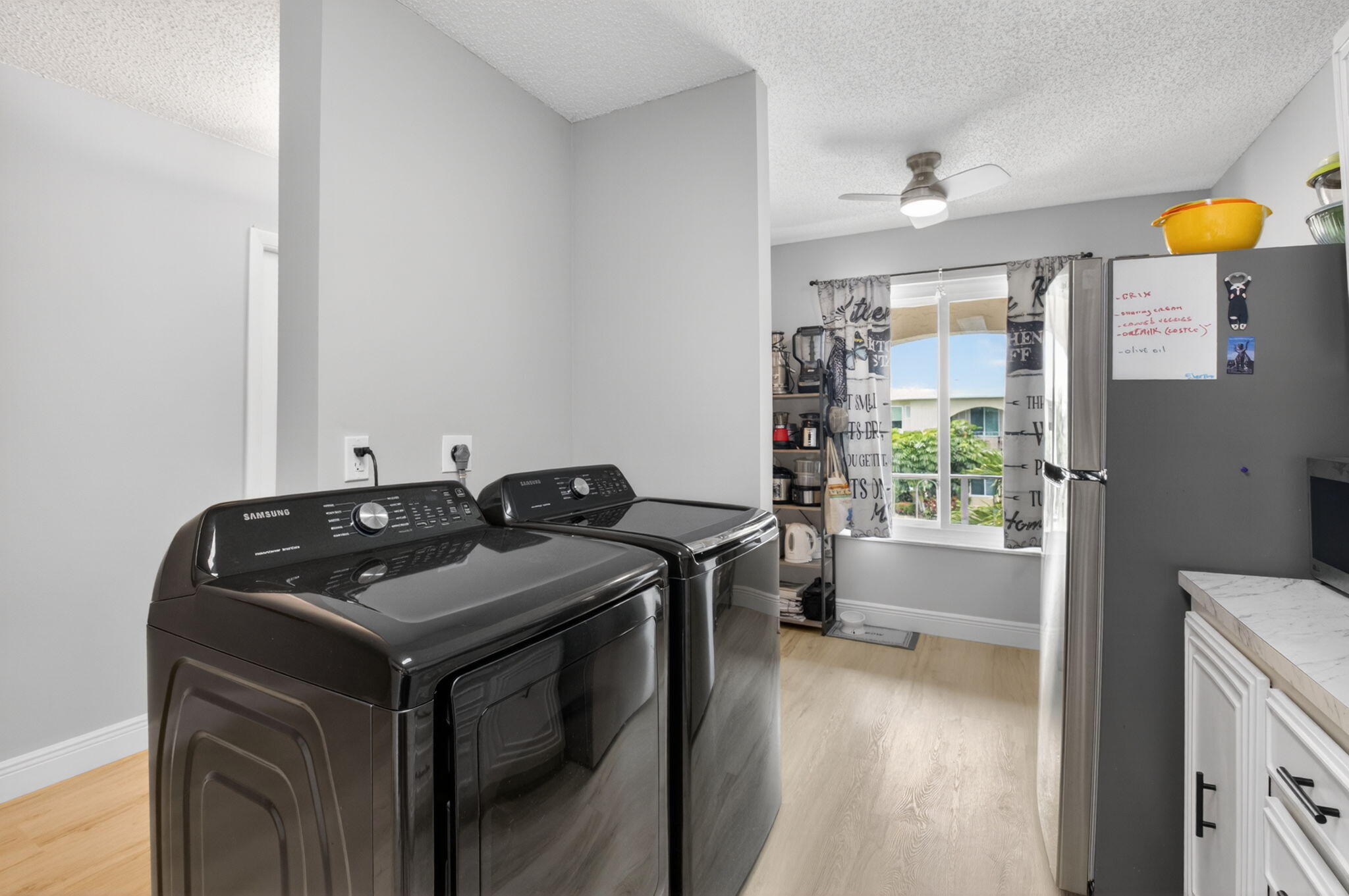 PALM GREENS AT VILLA DEL RAY CONDO II - Residential