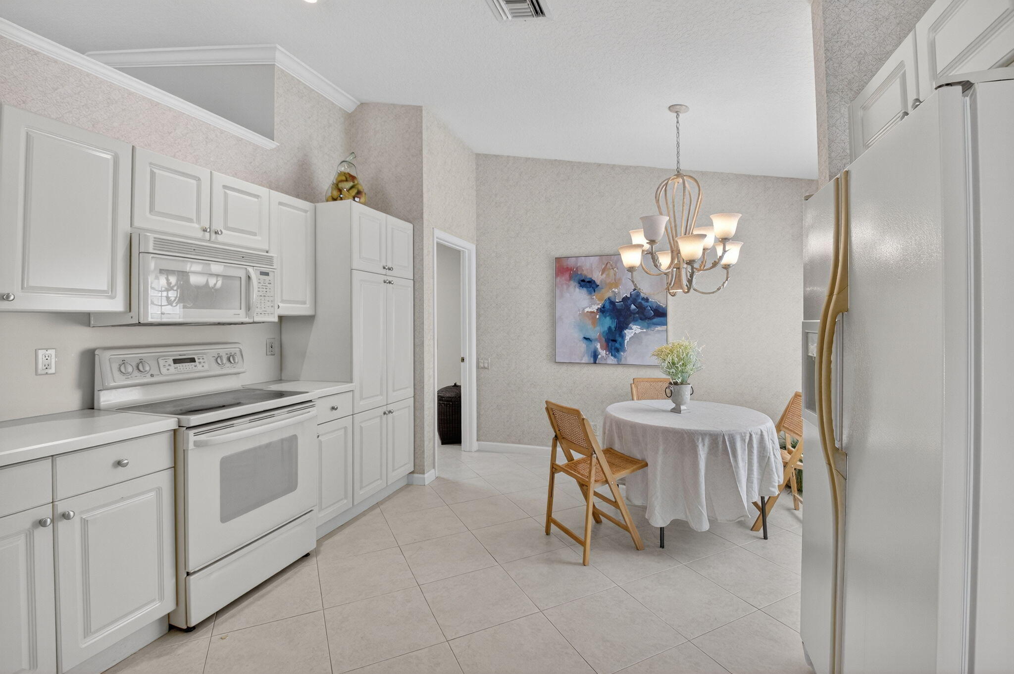 PALM GREENS AT VILLA DEL RAY CONDO II - Residential