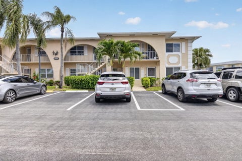 Tiny photo for 13765 Flora Place #H, Delray Beach, FL 33484 (MLS # B26017412)