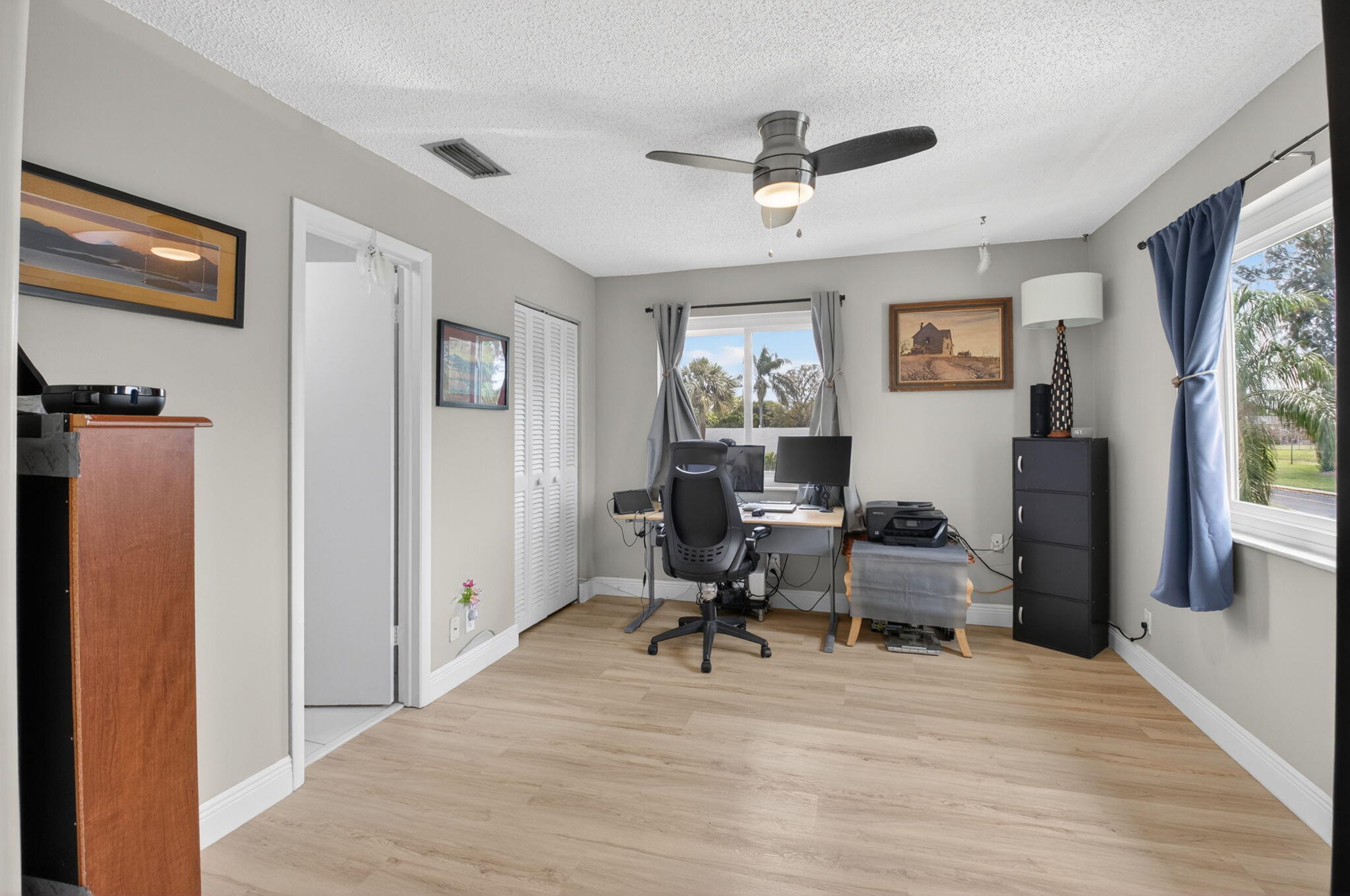 PALM GREENS AT VILLA DEL RAY CONDO II - Residential