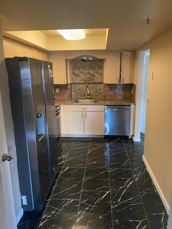 Oriole-Margate Sec 4 78-2 - Residential