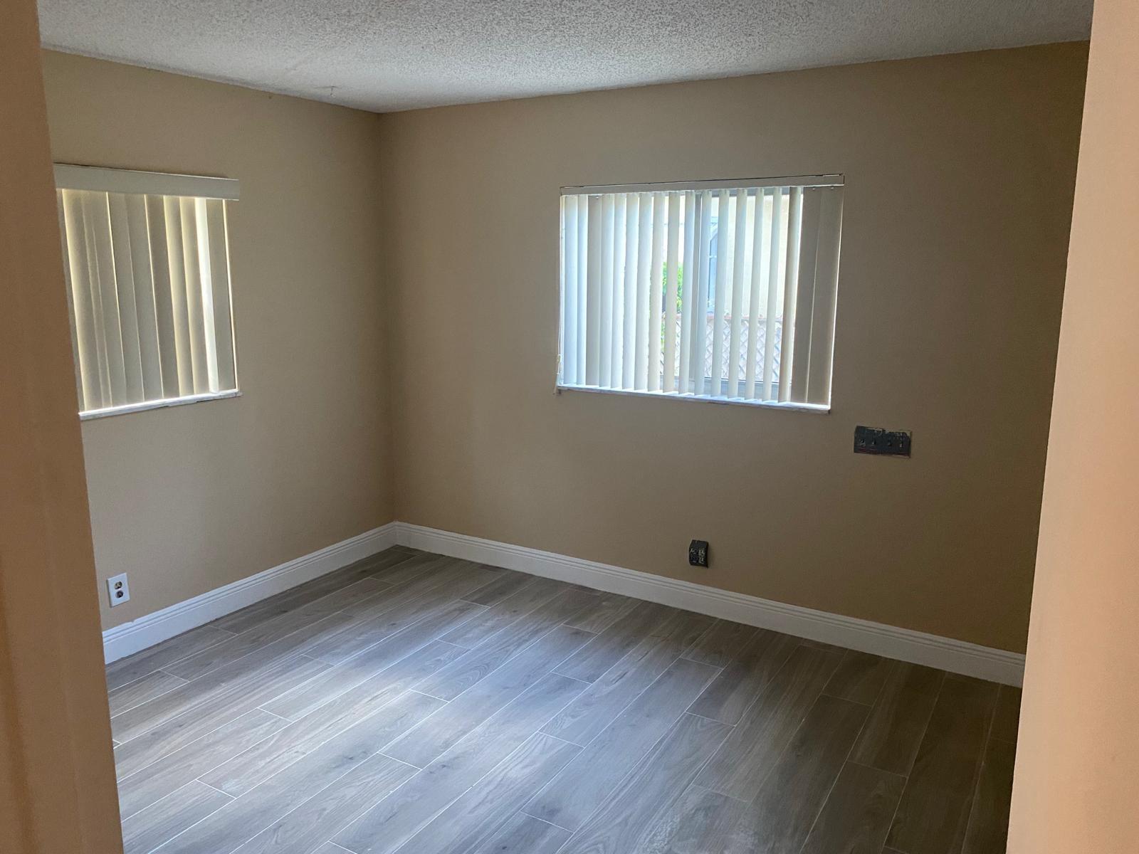 Oriole-Margate Sec 4 78-2 - Residential