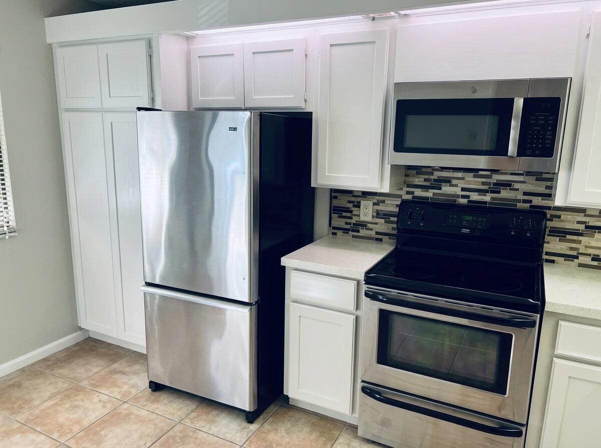 WHITEHALL VILLAGE - Residential