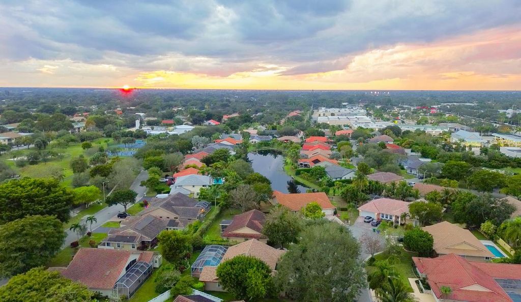 Photo of 4555 NW 88 Terrace, Coral Springs, FL 33065 (MLS # R11148320)