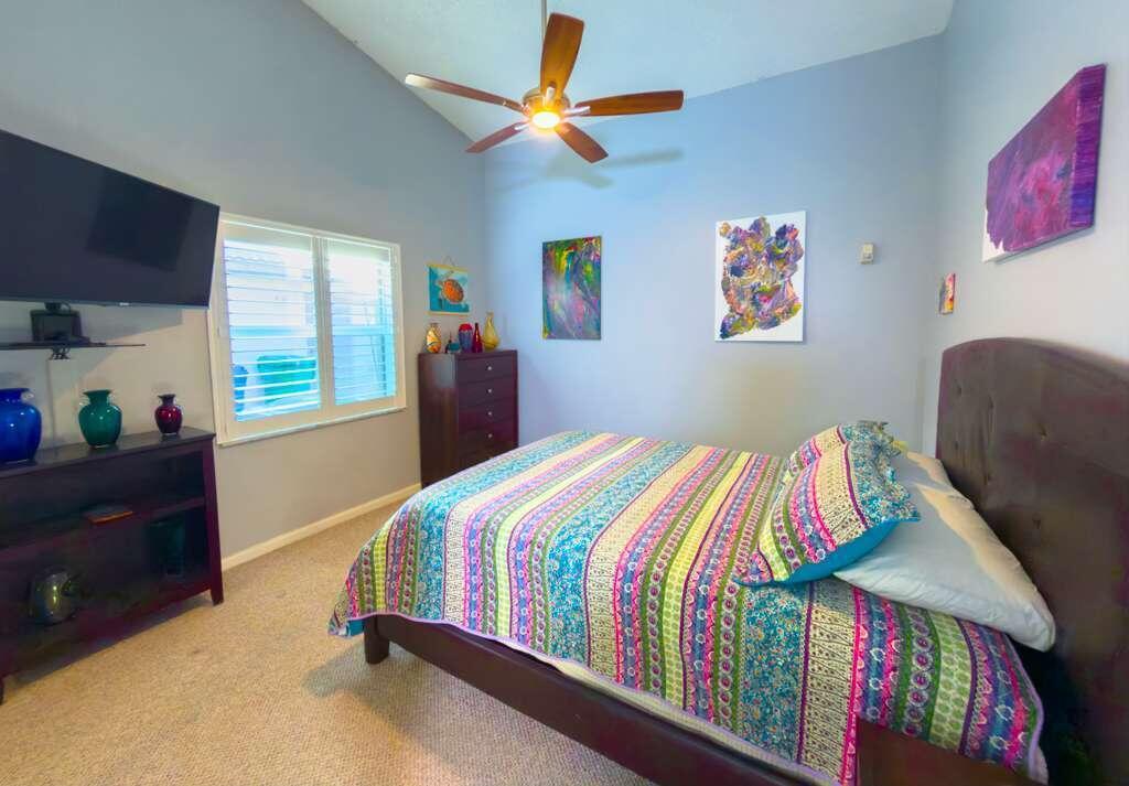 Royal Land Central and Ro - Residential