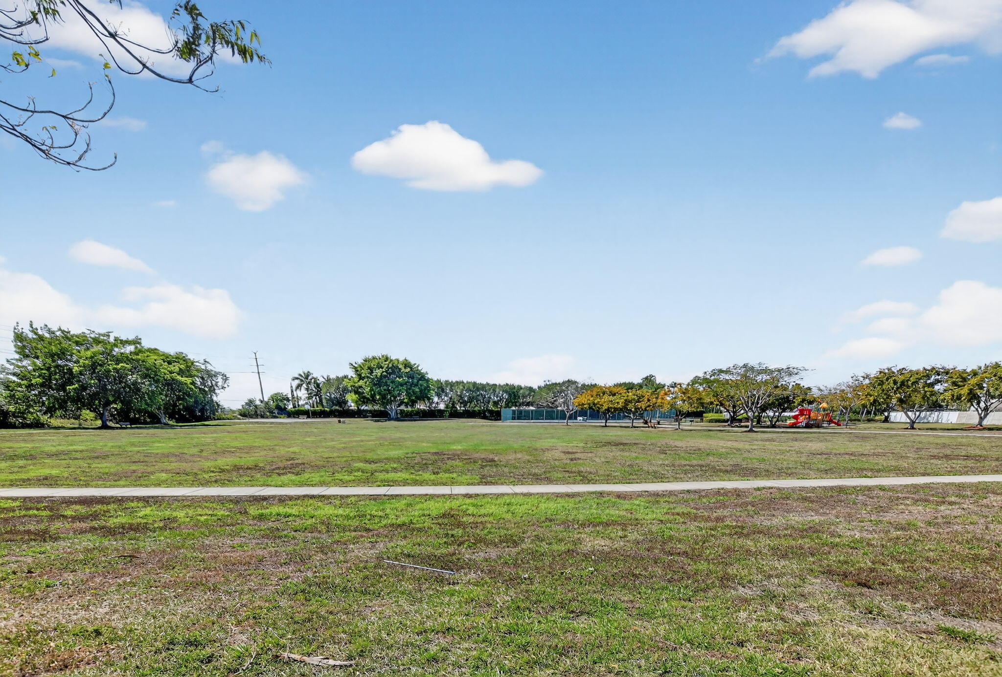 BAY WINDS 3 - Residential Lease