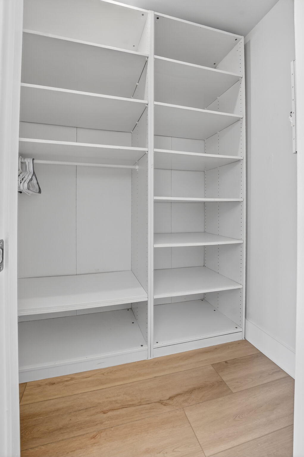 BAY WINDS 3 - Residential Lease