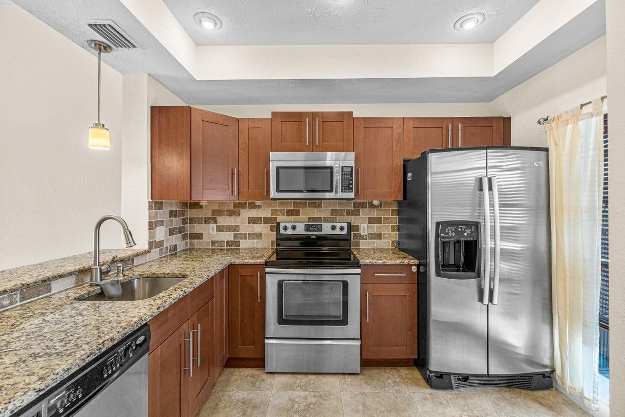 Meadowridge Condo - Residential Lease