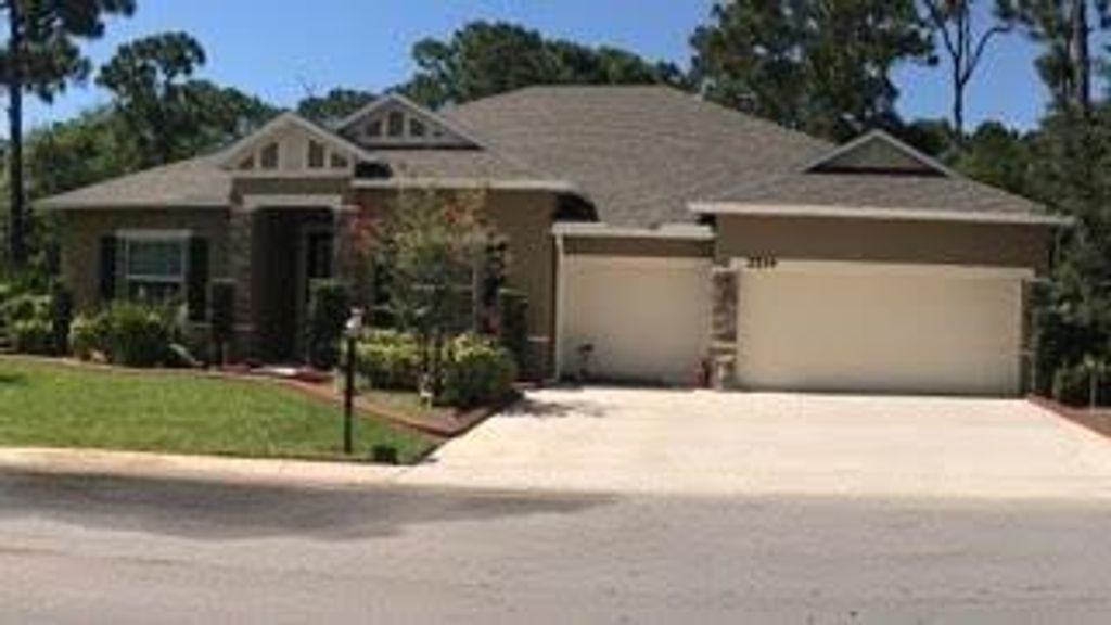 Photo of 2534 Madewood Drive, Fort Pierce, FL 34981 (MLS # R10654699)