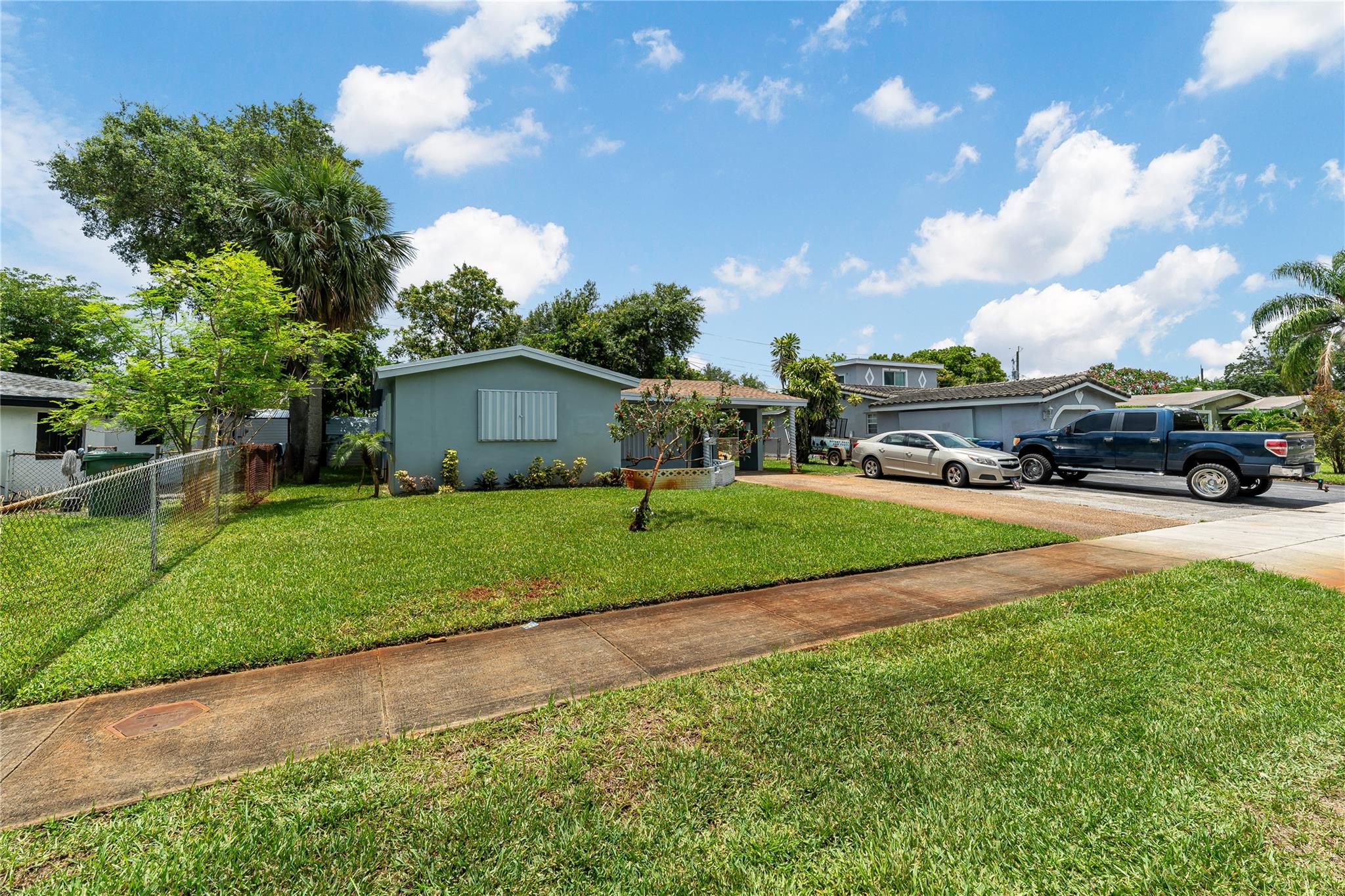 3610 NW 9th Ct