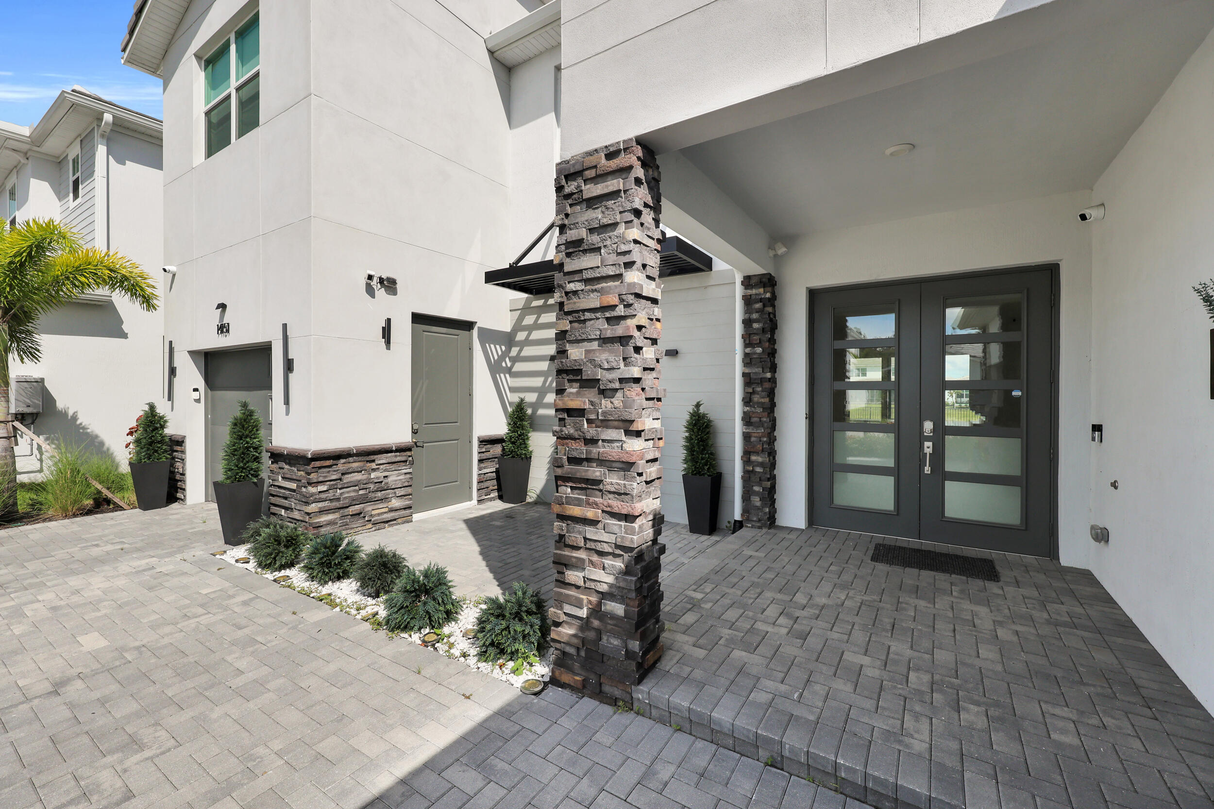 14151 SW Artesia Drive