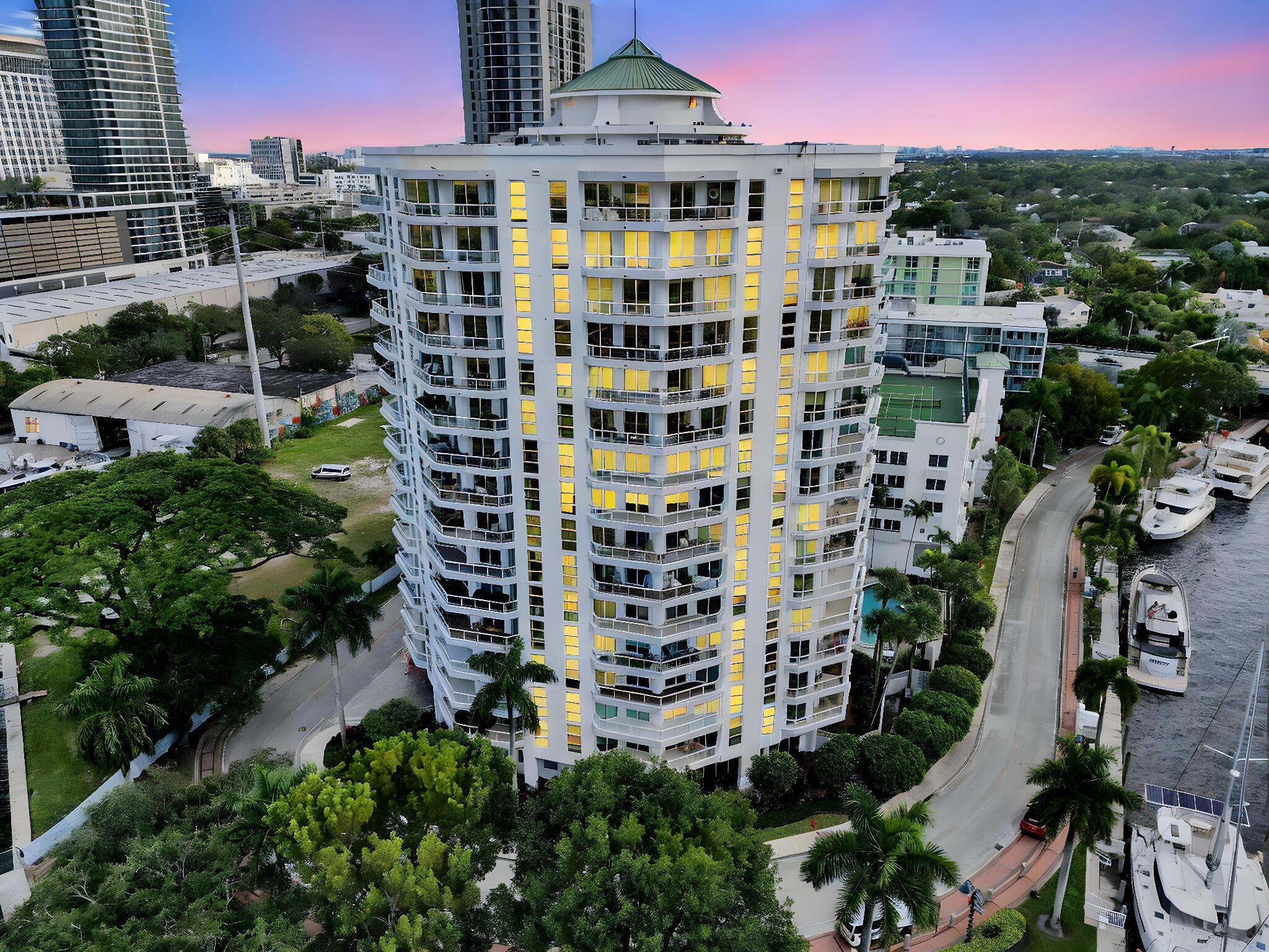 Esplanade On The New Rive - Residential Lease