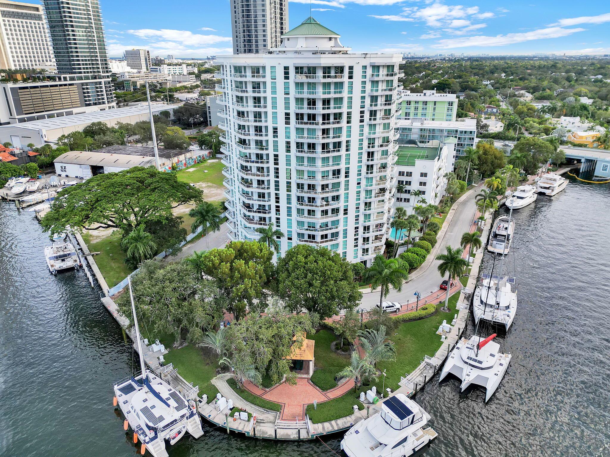 Esplanade On The New Rive - Residential Lease