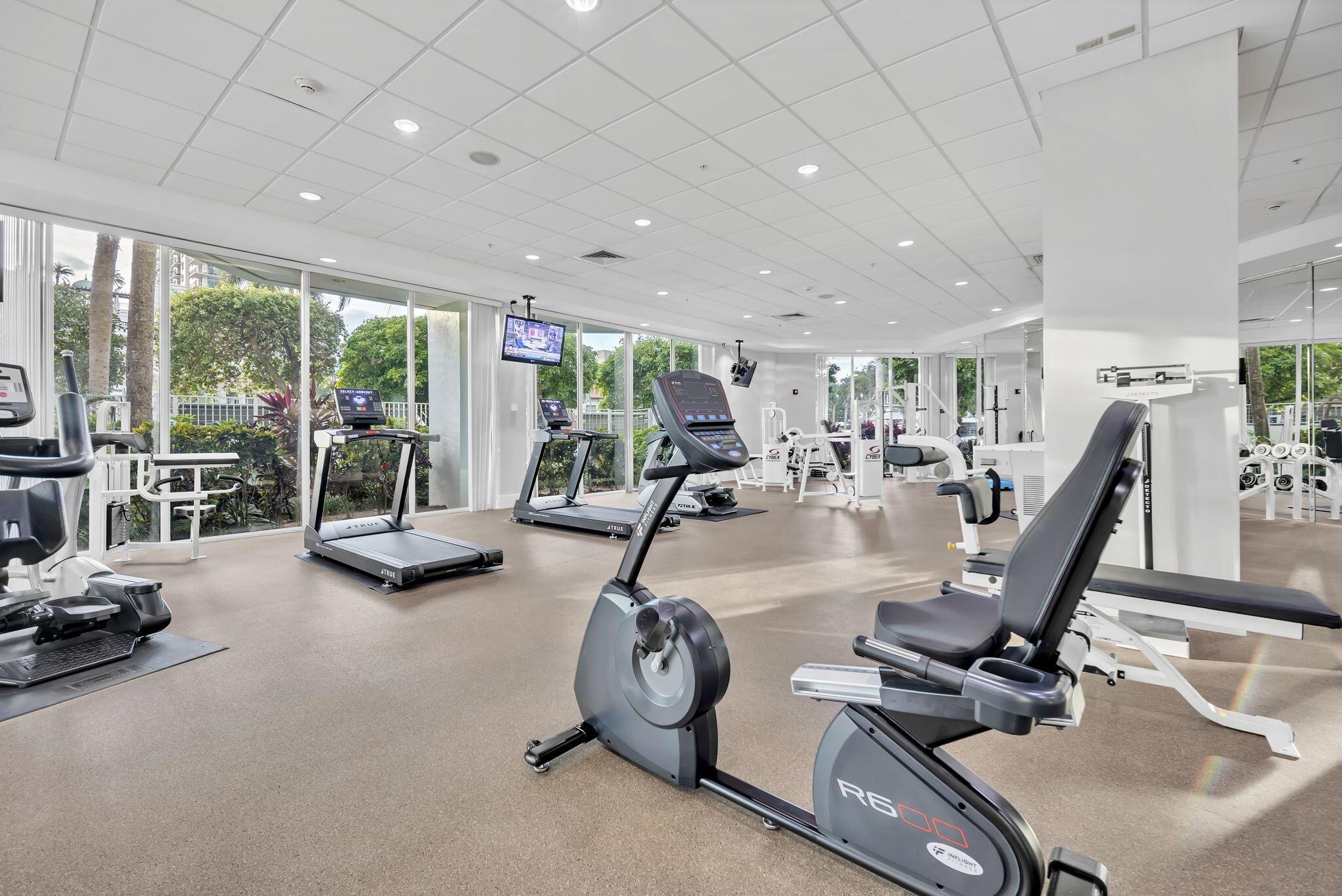 Esplanade On The New Rive - Residential Lease