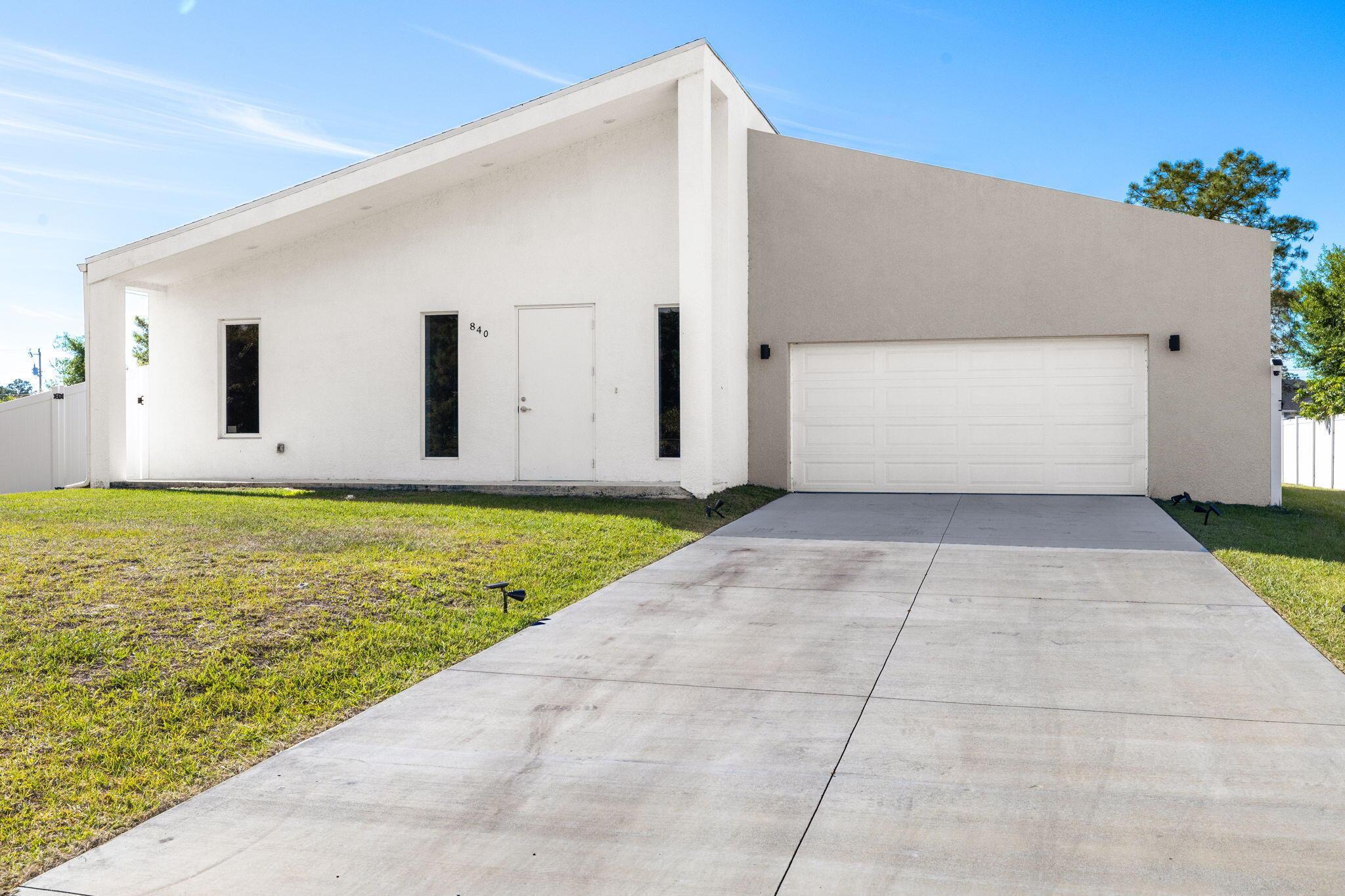 LEHIGH ACRES - Residential