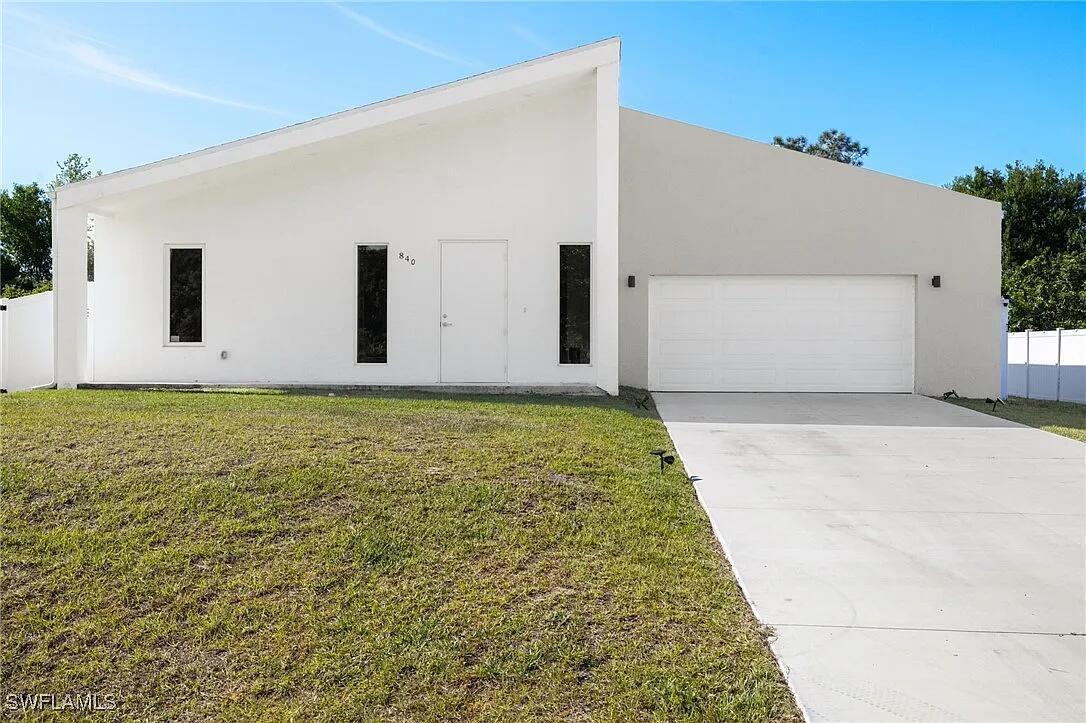 LEHIGH ACRES - Residential