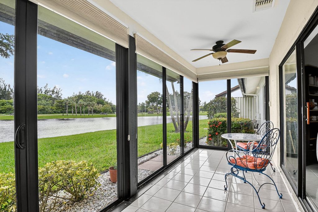 Photo of 5710 Parkwalk Circle E, Boynton Beach, FL 33472 (MLS # R11145197)