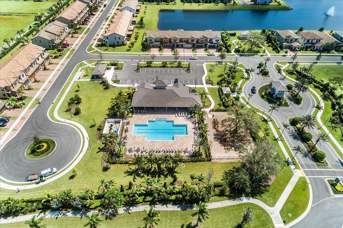 FIELDS AT GULFSTREAM POLO - Residential