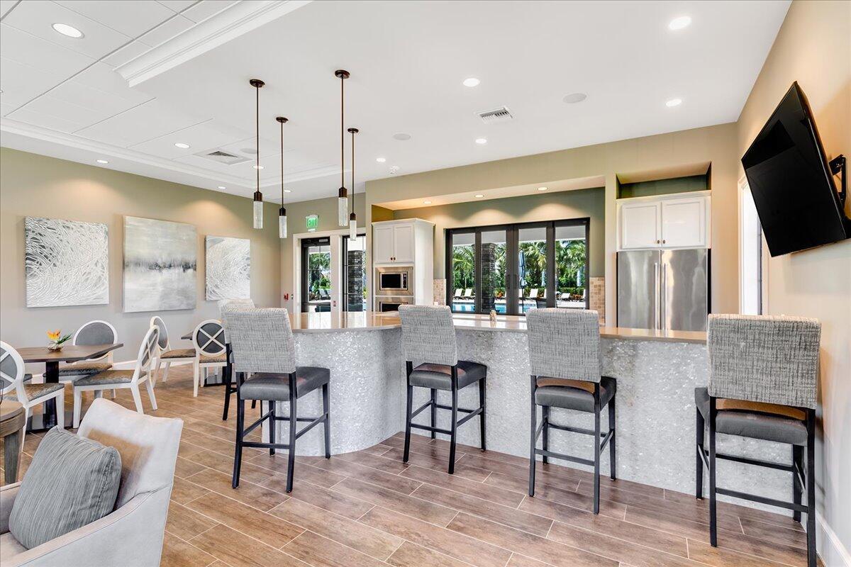 FIELDS AT GULFSTREAM POLO - Residential