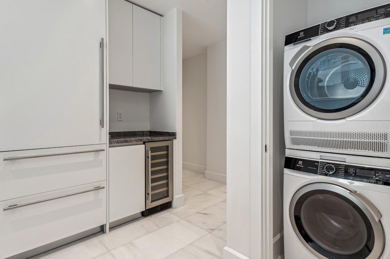 700 NE 26th Terrace 2104