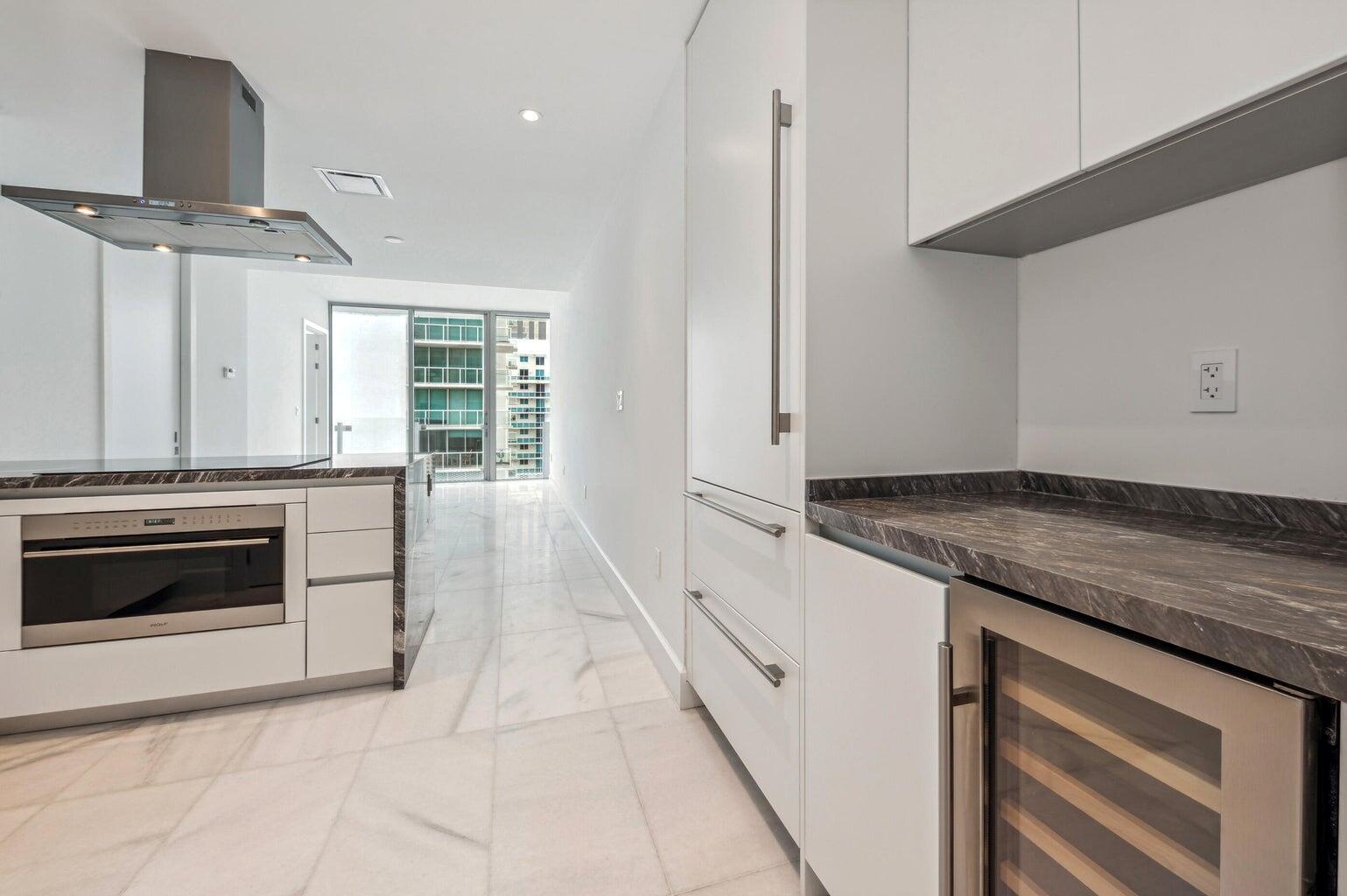 700 NE 26th Terrace 2104
