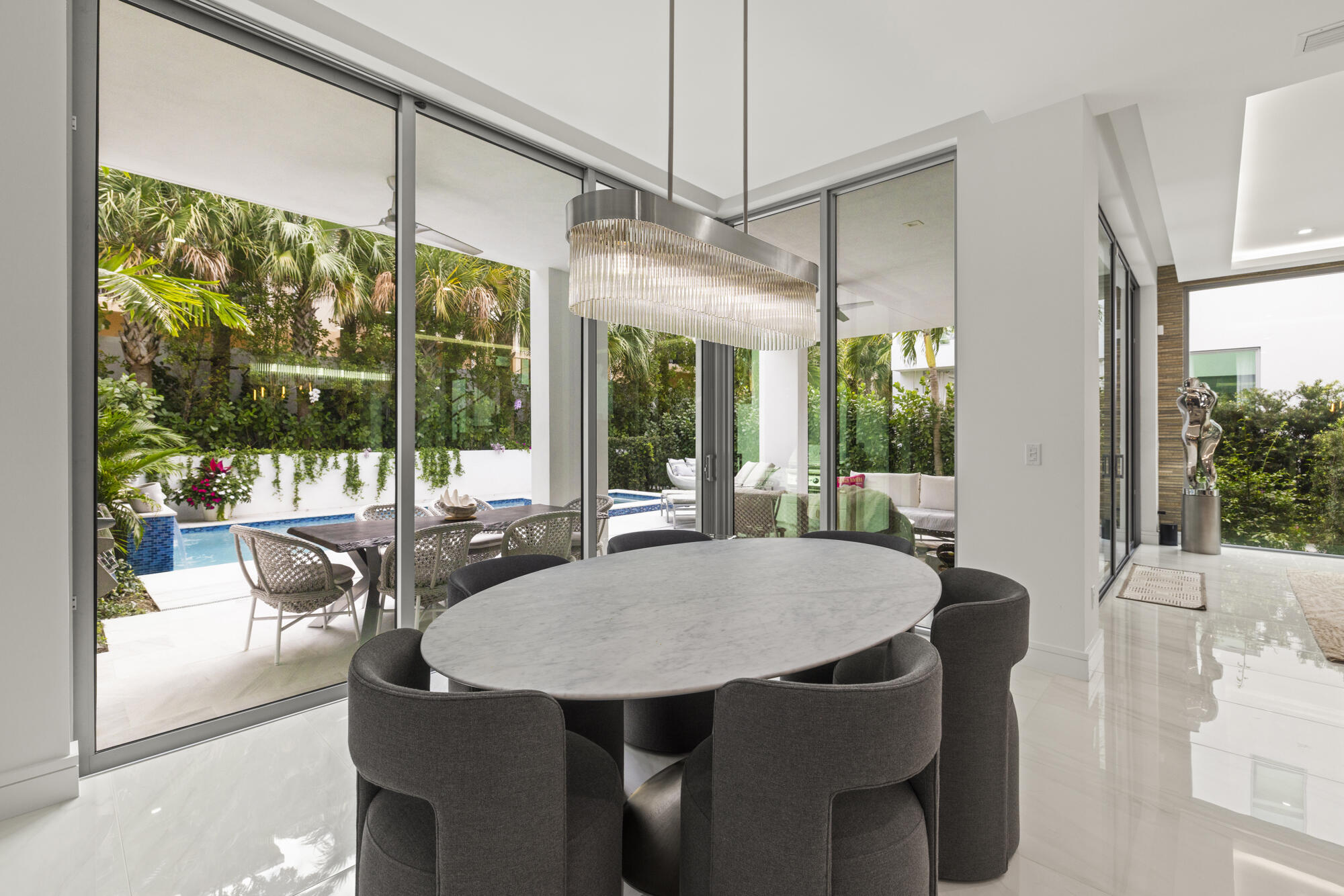 OCEAN ONE - Residential