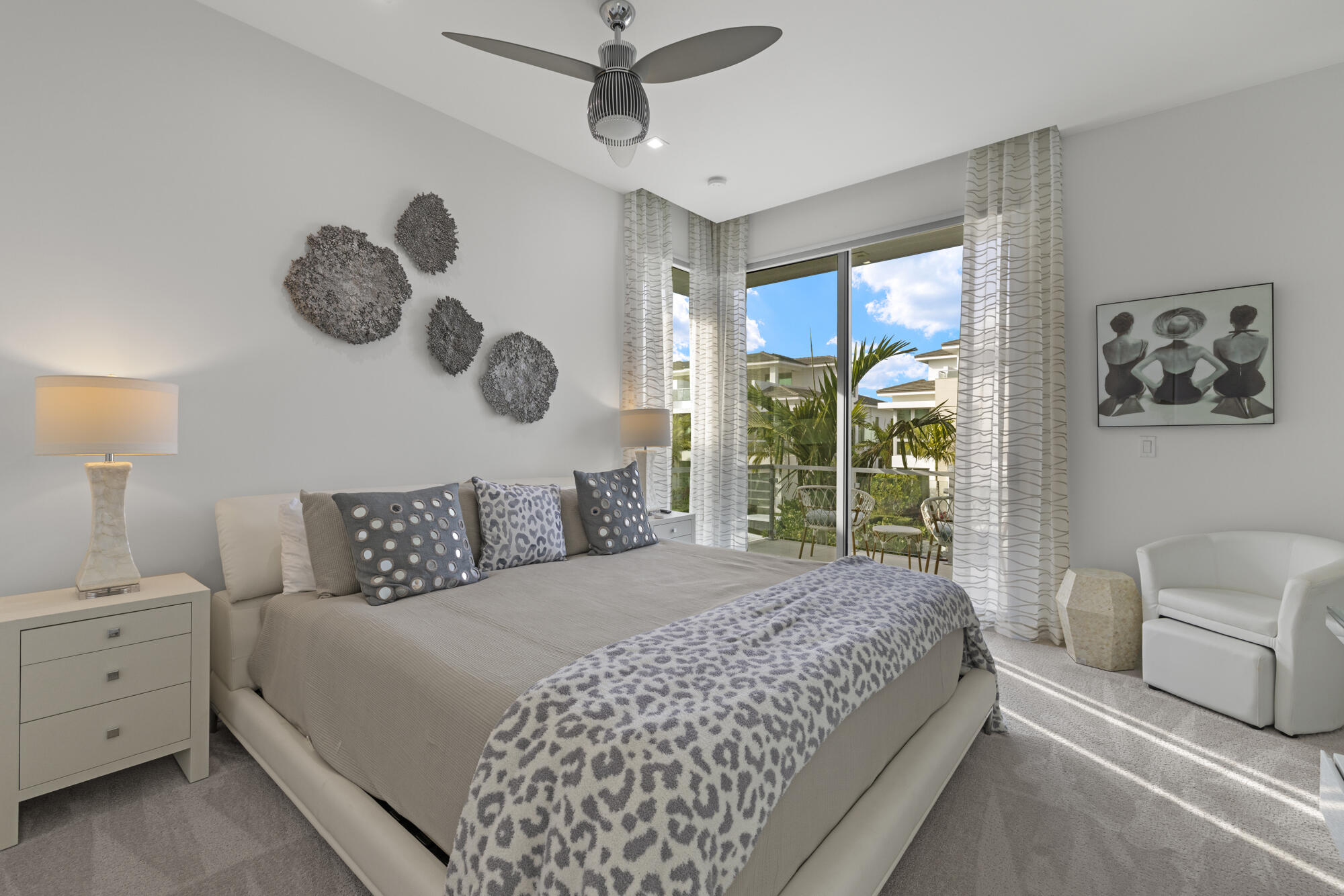 OCEAN ONE - Residential