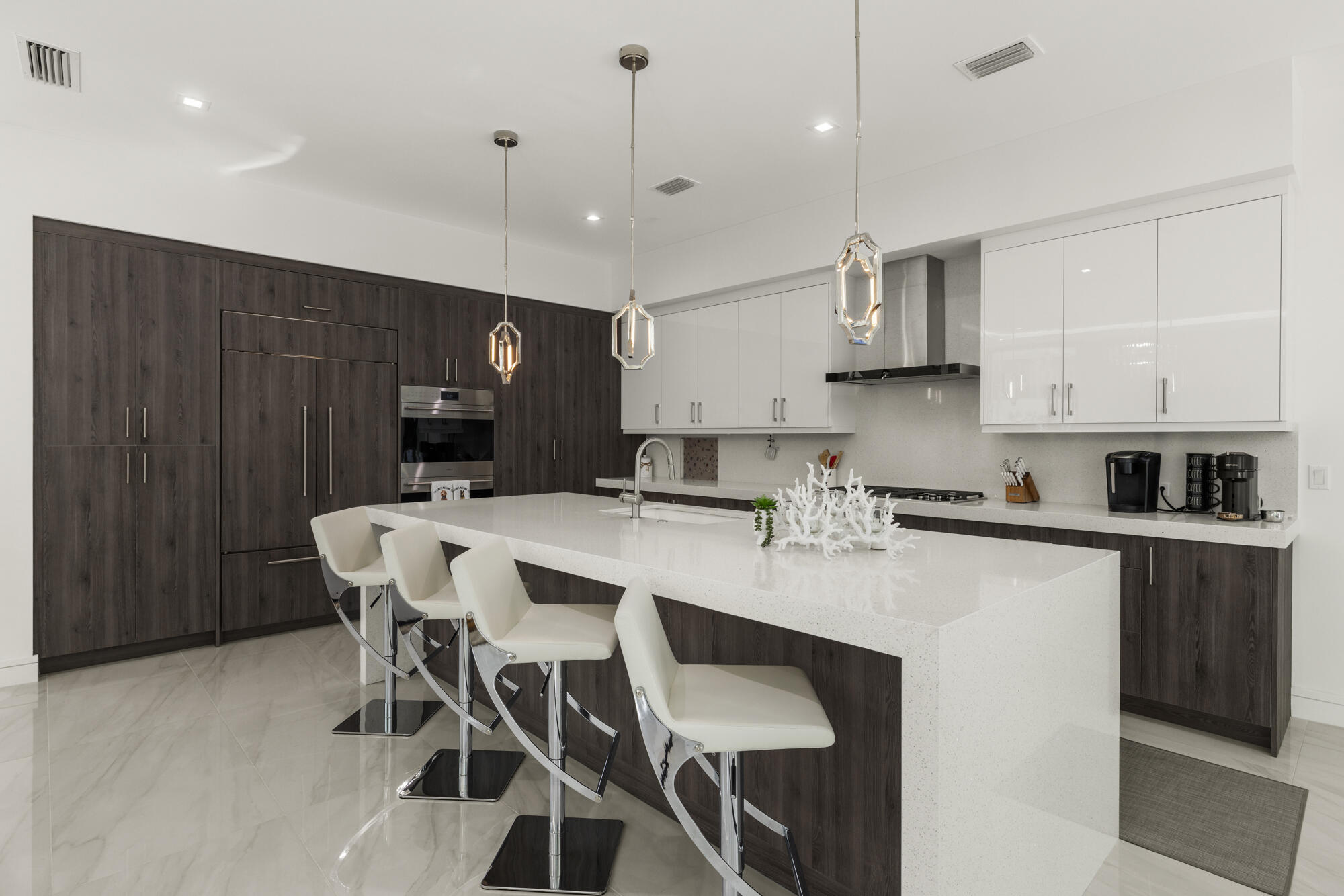 OCEAN ONE - Residential