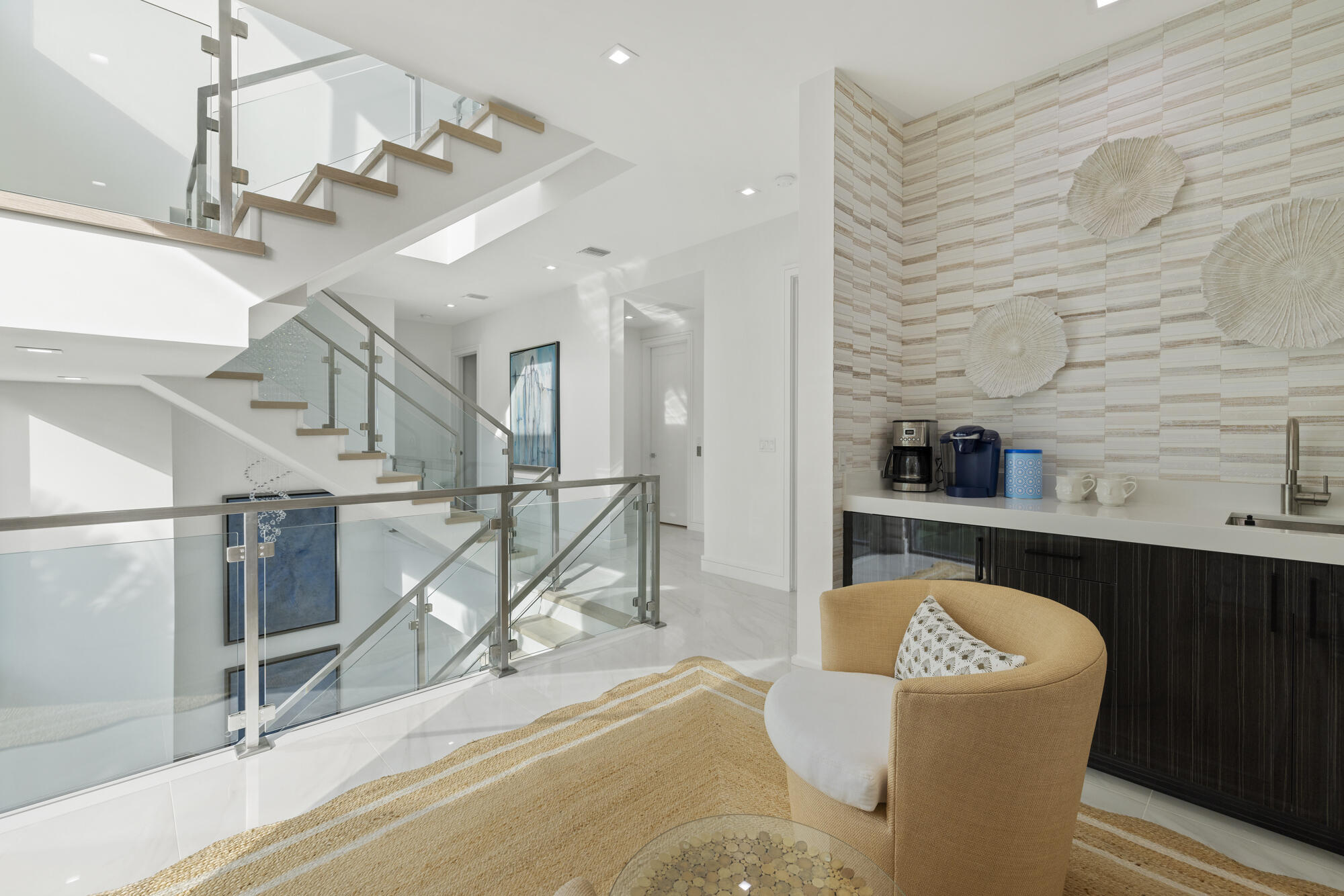 OCEAN ONE - Residential