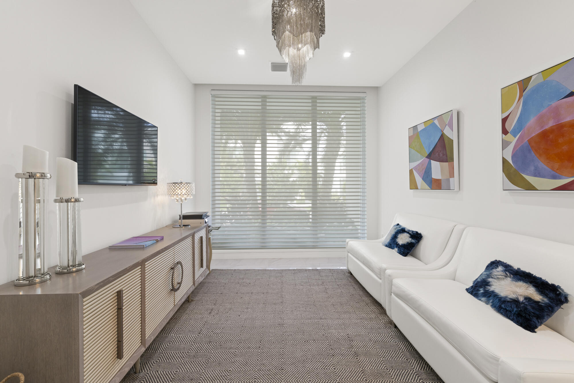 OCEAN ONE - Residential