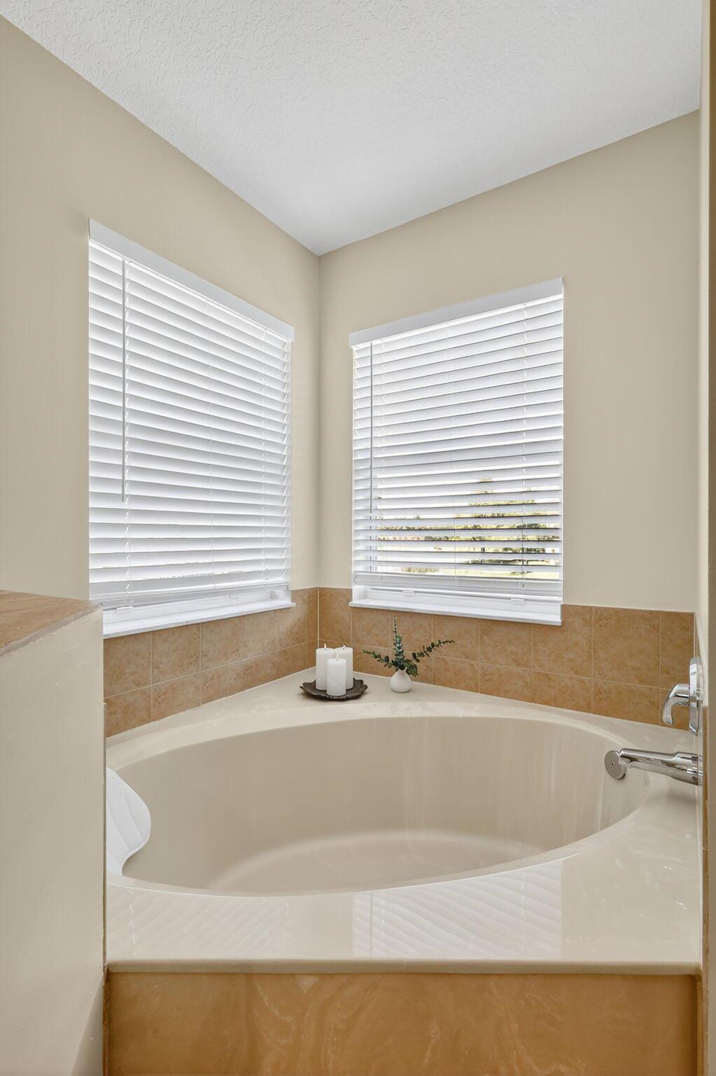 LAKES OF LAGUNA - Residential