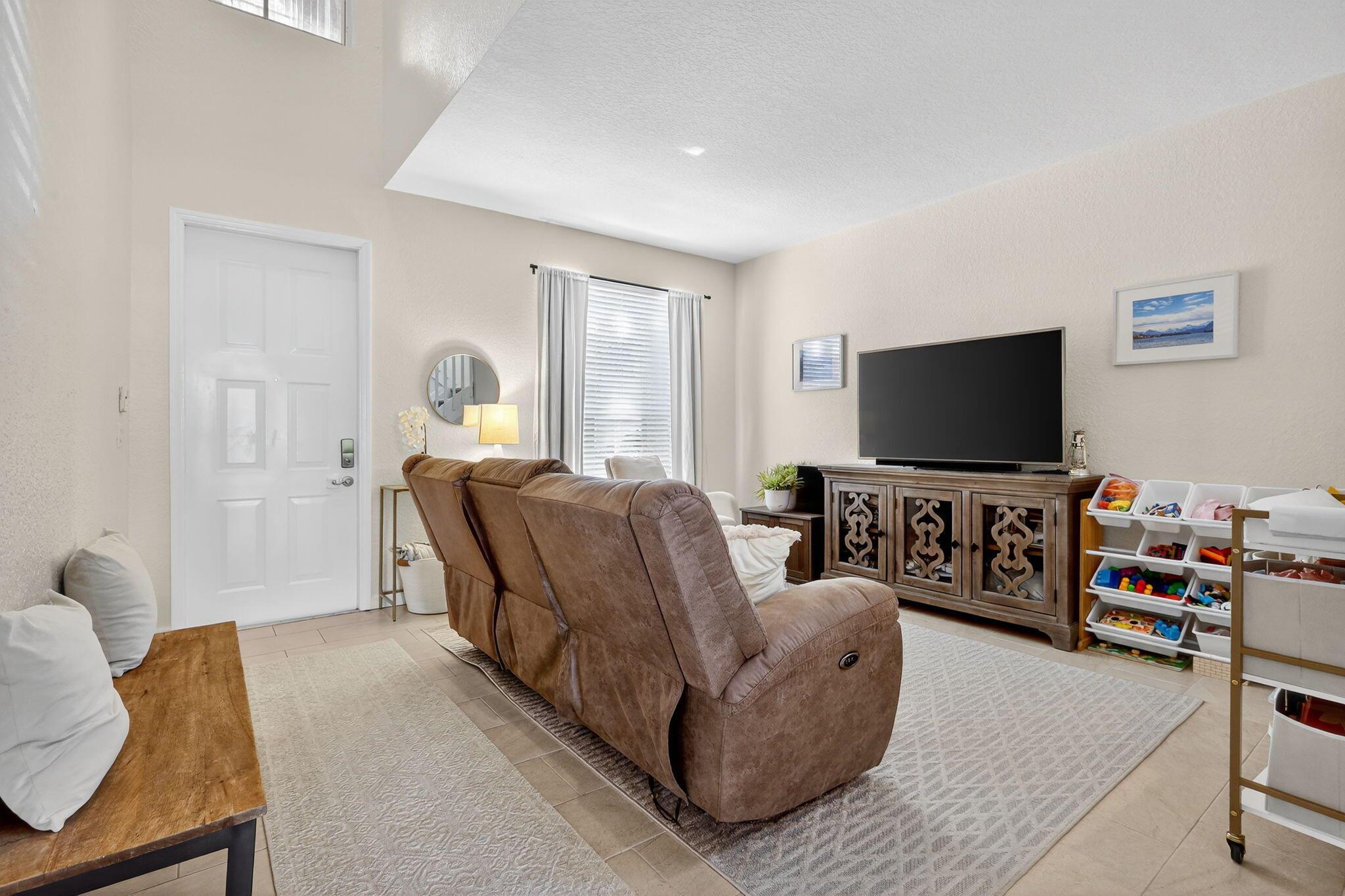 LAKES OF LAGUNA - Residential