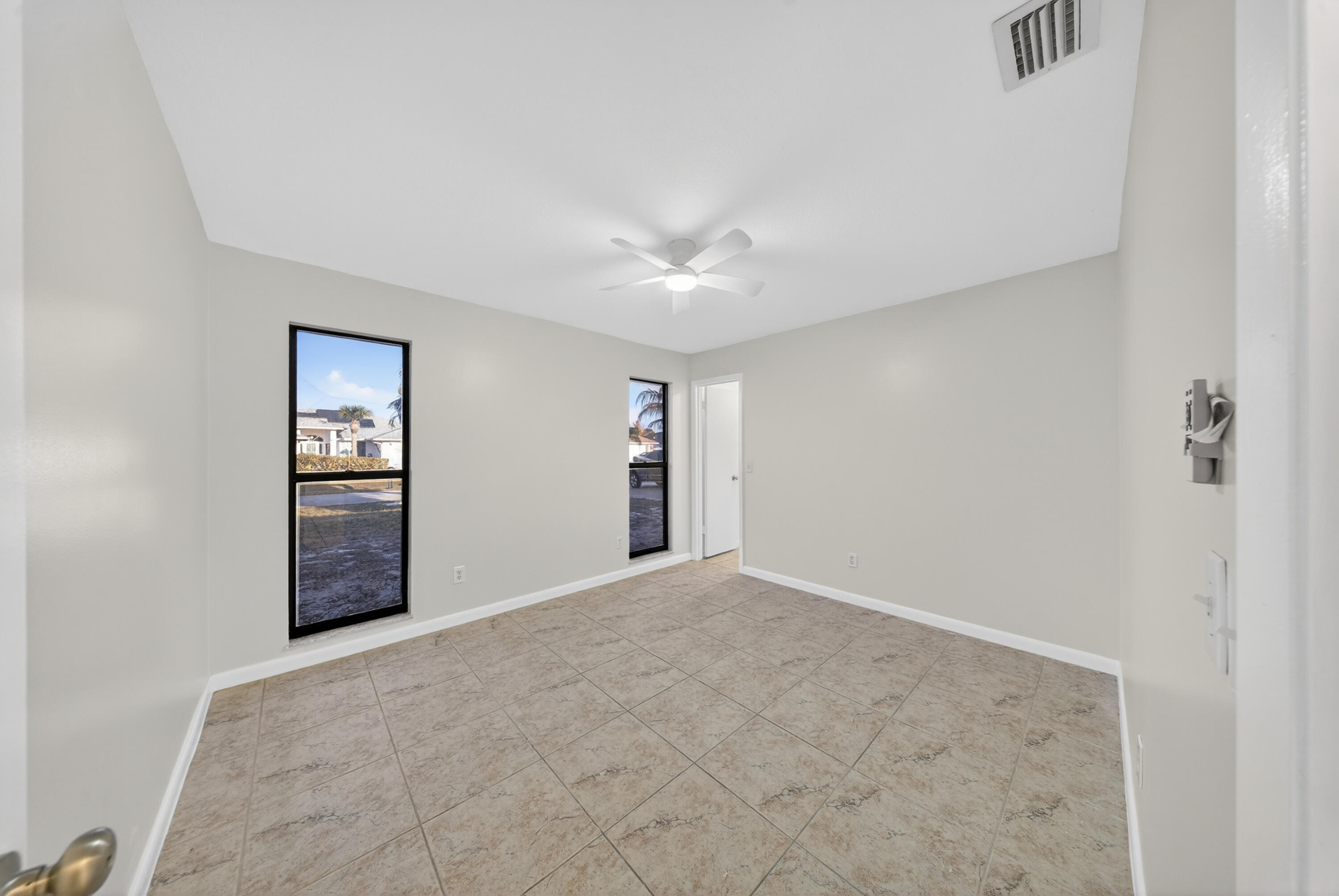 PORT ST LUCIE SECTION 18 - Residential