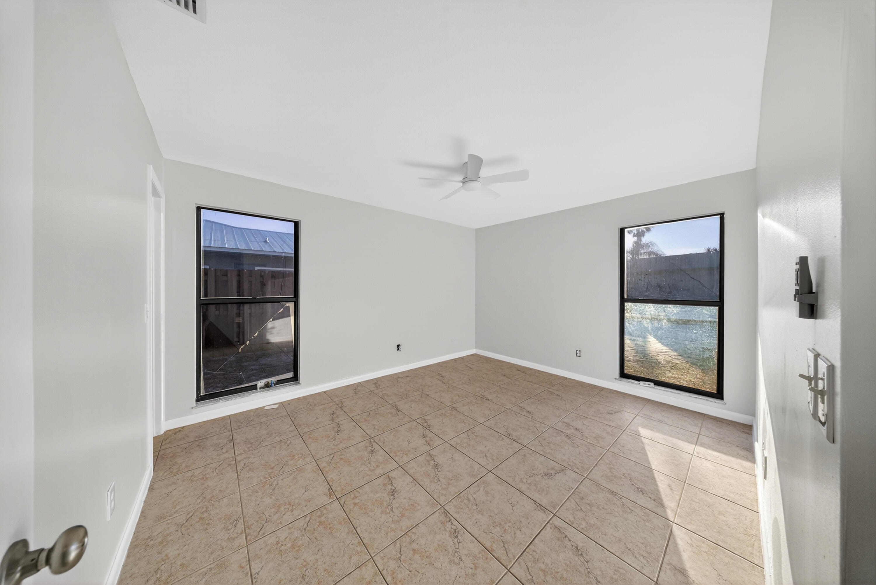 PORT ST LUCIE SECTION 18 - Residential