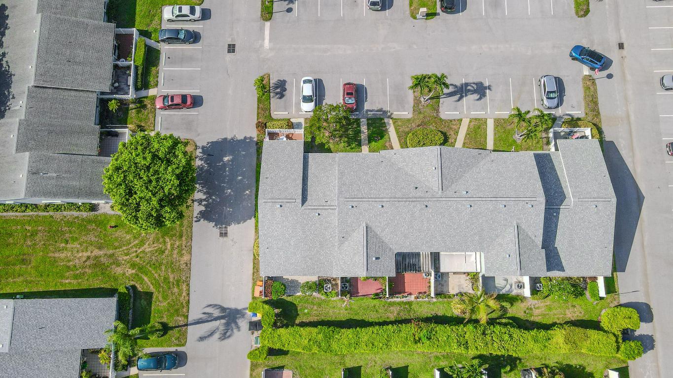 ARBOURS OF THE PALM BEACHES COND - Residential