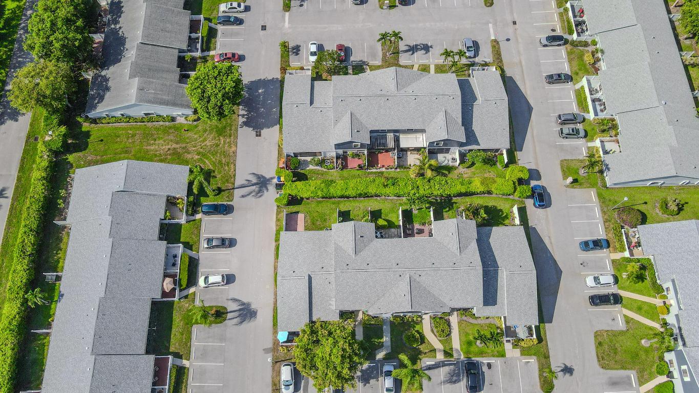 ARBOURS OF THE PALM BEACHES COND - Residential