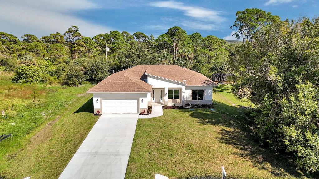 Photo of 5310 Sunset Boulevard, Fort Pierce, FL 34982 (MLS # R11133388)