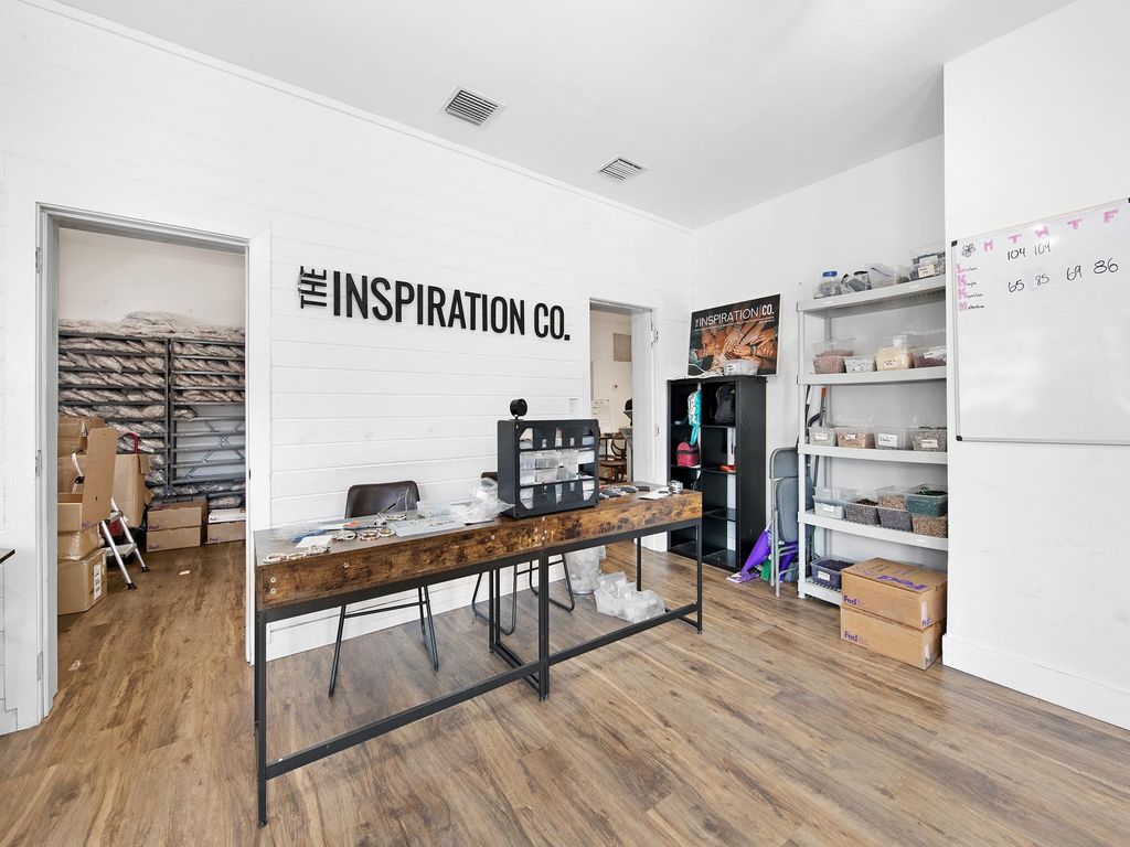 Photo of 1100 NE 5th Terrace, Fort Lauderdale, FL 33304 (MLS # F10550164)