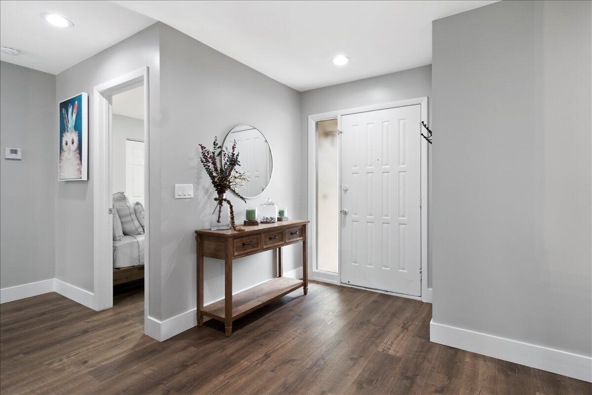 Nestled in the heart of Wellington, this stunning fully renovated 3-bedroom, 2-bath condo offers an exceptional living experience that captures the essence of luxury and convenience. Located just minutes away from the renowned equestrian venues, it presents an unparalleled opportunity for those seeking a premium seasonal rental during the vibrant Wellington equestrian season. Meticulously designed and upgraded, the condo boasts a seamless blend of modern elegance and comfort.Step inside to discover an open and airy living space adorned with high-end finishes and tasteful touches. The gourmet kitchen, overlooks the spacious living and dining area basking in natural light. The master suite is a haven of tranquility, featuring exquisitely adorned en-suite bathroom. Don't miss this one!