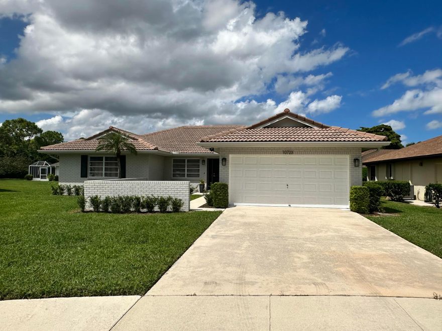 **LOW HOA**BEST VALUE IN BOYNTON** MOVE-IN ready! Make this your winter home getaway or full-time residence! With over 2300sq.ft., this 3 bed/2 bath home offers MODERN TOUCHES. CATHEDRAL CEILIINGS, SPACIOUS KITCHEN open living spaces, WATERFALL QUARTZ COUNTER and SOFT CLOSE CABINETRY. MODERN BATHROOMS with FLOATING VANITIES, PEBBLESTONE SHOWER FLOOR. LIGHT WOOD-LIKE TILE FLOORS give the feel of a beach cottage. GLOBE CHANDELIERS, UNIQUE FIXTURES complete this homes elegance. LARGE HIS AND HERS WALK-IN CLOSETS. S-TILE ROOF unique to community. Minutes to shopping, restaurants, beaches and nightlife of Atlantic Ave, Delray Marketplace. Pine Tree Village 55+ a quiet enclave offering social events, pickleball, clubhouse, pool, fitness center. One of the lowest HOA's in Boynton Beach $295/mo.