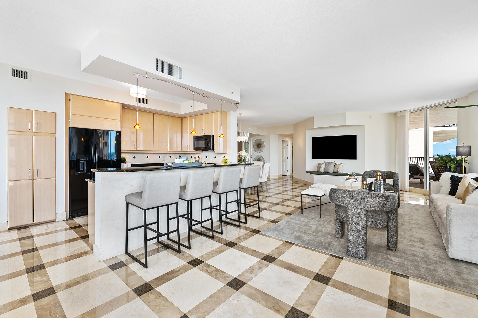 JACKSON TOWER LAS OLAS CONDO - Residential